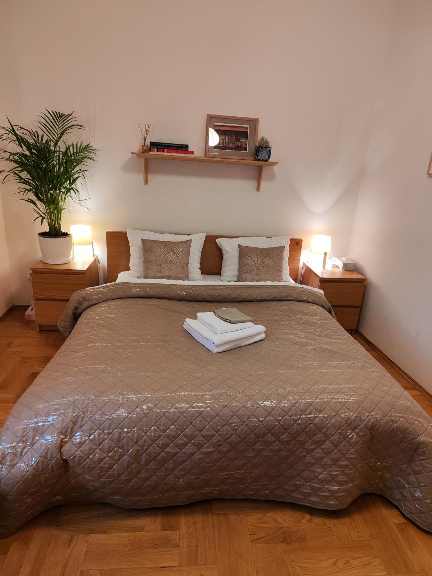 B-4 Krakow Stary Kazimierz O&P Apartfamily Buitenkant foto